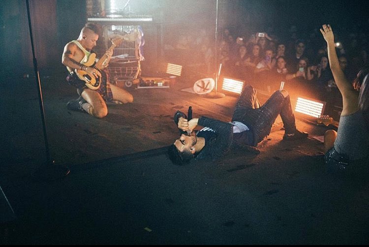 JinJackJoeDNCE's tweet photo. #5YearsOfDNCE #StreamCBTO Performing (creditToDNCEInsta) https://t.co/k9WssmqXu7