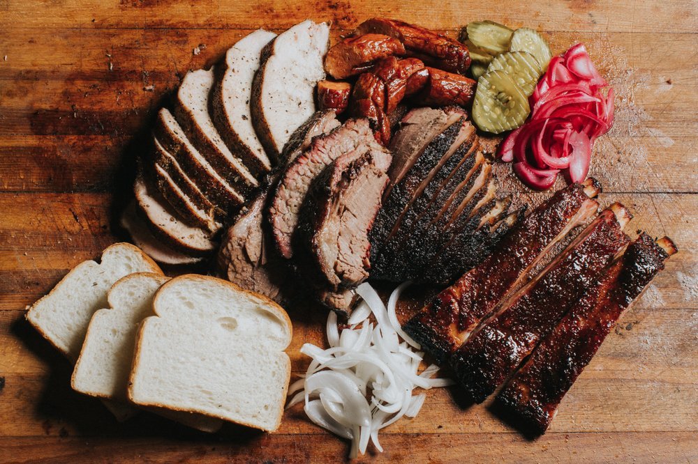 Oakland Eats: Horn Barbecue to open later this month; Japanese barbecue chain Gyu-Kaku on the way; more hoodline.com/2020/09/oaklan… by @colazioneAroma