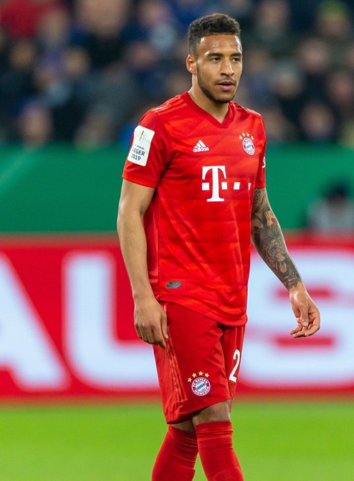 There are ofc flops or players that did not live up to the hype like Rudy, Götze, Tolisso etc. but Bayern has saved enough money on other players that it balances itself out.
