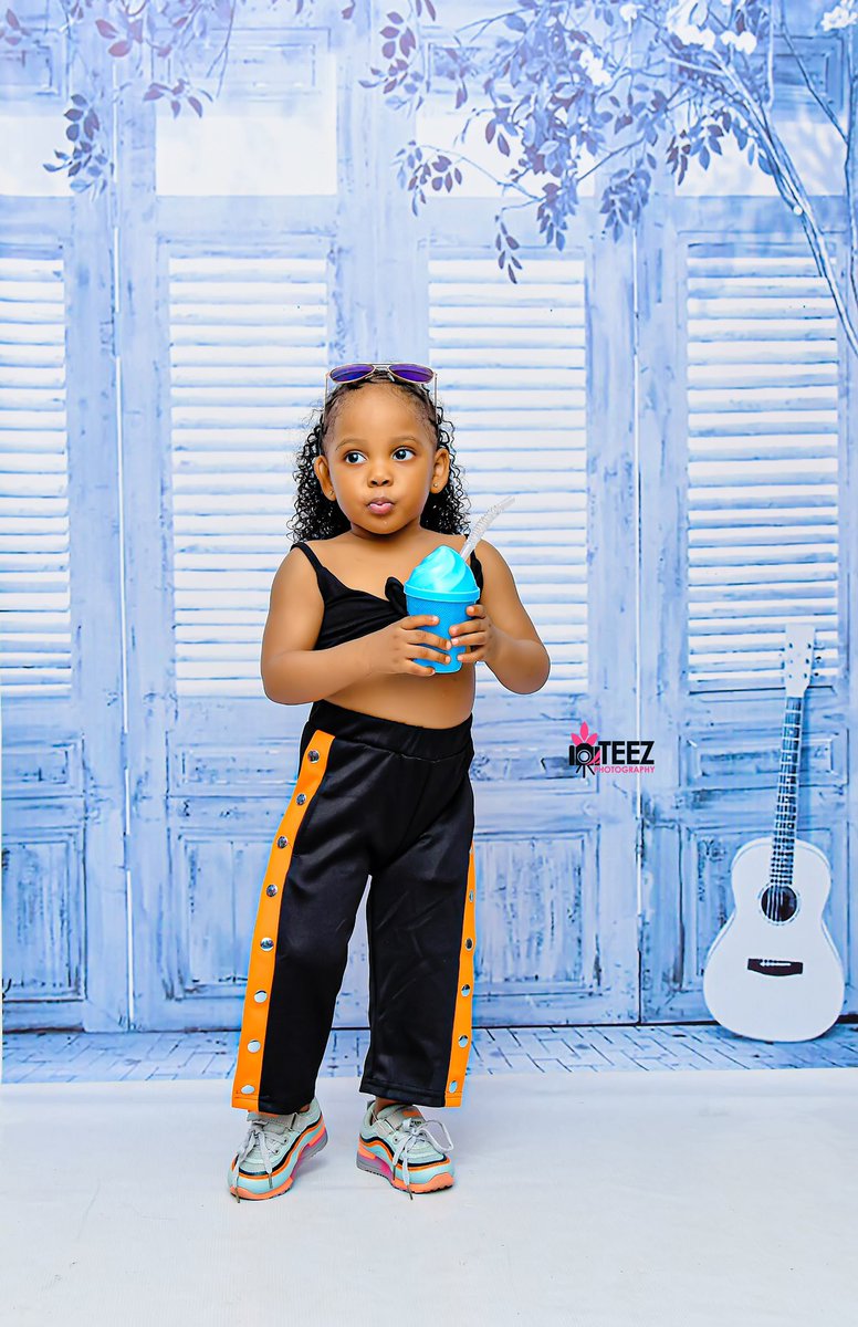 Blazingpearl1's tweet photo. It was my Princessโs Birthday yesterday and weโve been partying hard๐ #ElitesForEricaForever #Mercineries Show my Baby some love please ๐๐ https://t.co/EEznqODqsu