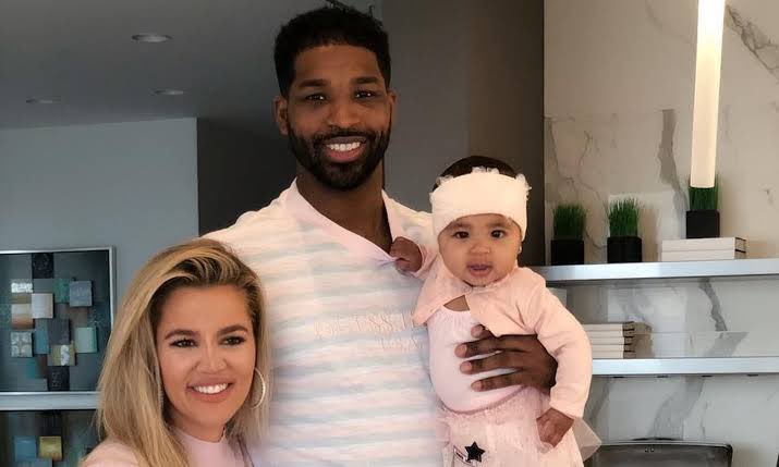 ccelebnews's tweet photo. WAIT?! Did Tristian Thompson and Khloe Kardashian came back together because they are expecting baby number 2?! #khloekardashian #tristianthompson #truethompson #baby2 #babygirl https://t.co/MahcxnJeVN