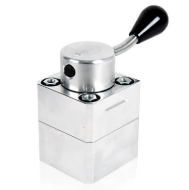 Webtec's control valves are suitable for numerous applications &amp; include priority, pressure compensated and spool type dividers, pressure and directional control valves.
Call 01452 730774 or email webtec@hydraulicequipment.net for more information or to order.