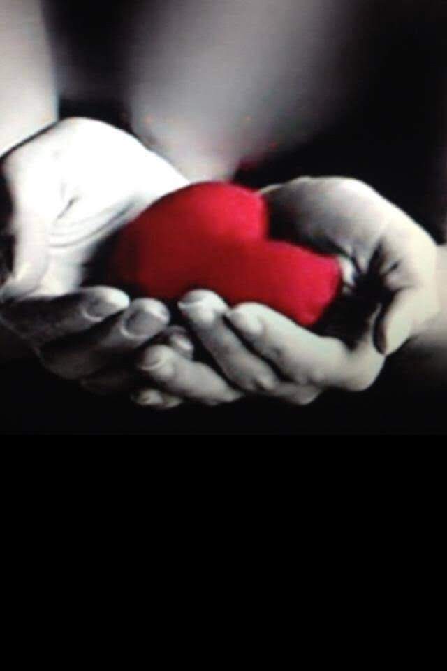 eli57912974's tweet photo. #ForseÈquesto il segreto di un cuore sereno
Cioè #quandoTroviamo il modo per avere  parole e gesti concreti,vivendo sempre con lo stupore 
negli occhi 
Si! È soltanto questo #ciòCheConta e che
#miHaReso ai tuoi occhi quella che sono 
Però come sarebbe bello #seLoFacessi mo tutti! https://t.co/6HvOHDMluo