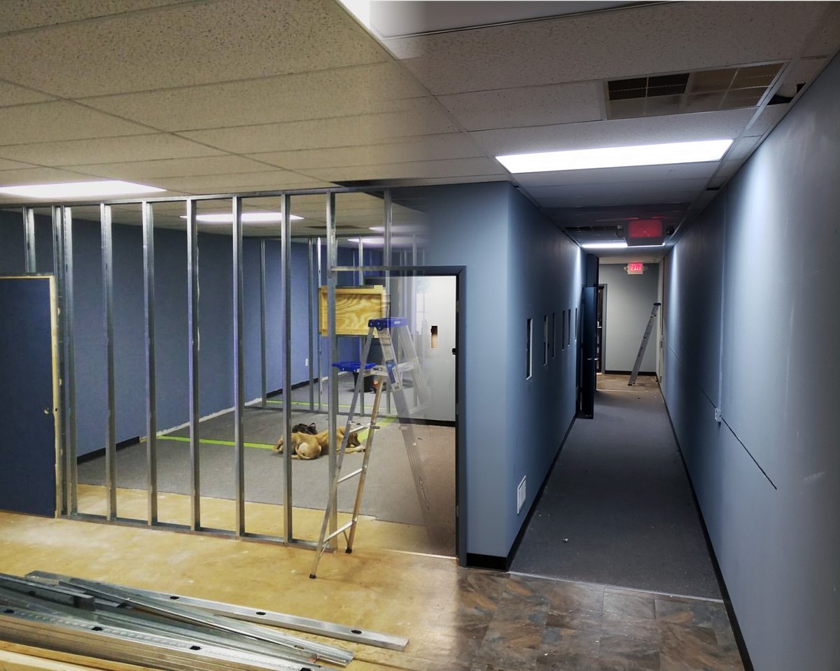 DecodeDetroit's tweet image. Today, we wave goodbye to 4072 Packard. We&apos;re very excited to move to our bigger, fancier location just down the road, but our original home (and all the memories it holds) will always have a special place in our heart.

Left: September 2016 | Right: Today