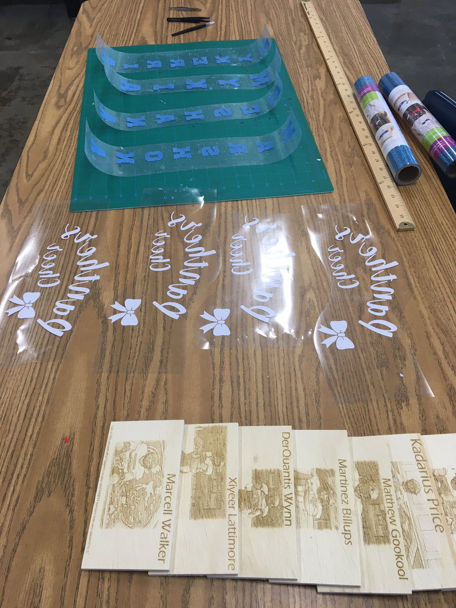 BrainerdVWeLab's tweet image. “Production Friday” getting prepped for an early Senior night at @BHS_Excellence