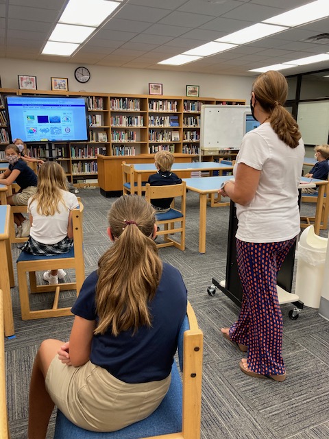 susi4ed's tweet photo. Fun Friday 'field trip' to the library to learn about the wonderful resources and check out an independent reading book.

@StEdsVero @StEdsMiddle
#howseslearns #howsesconnects #WorkingTogether2BeTogether https://t.co/wlvxMCWTsI