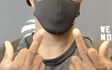 And I want to be clear- most of this is WORD FOR WORD from the podcast; there is a little bit of paraphrasing but it’s mostly to keep context in my 120 character limits. You don’t need to make shit up when it comes to Bill Simmons. I rate this podcast: 8 Lowry Birds (hehe)