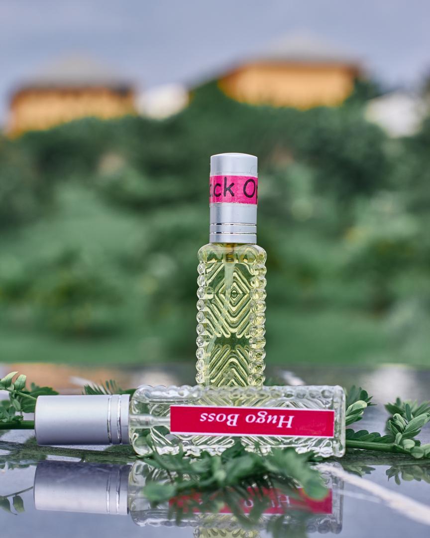  @sussieBassey sells quality perfume oils that'll suit your mood... they are very affordable