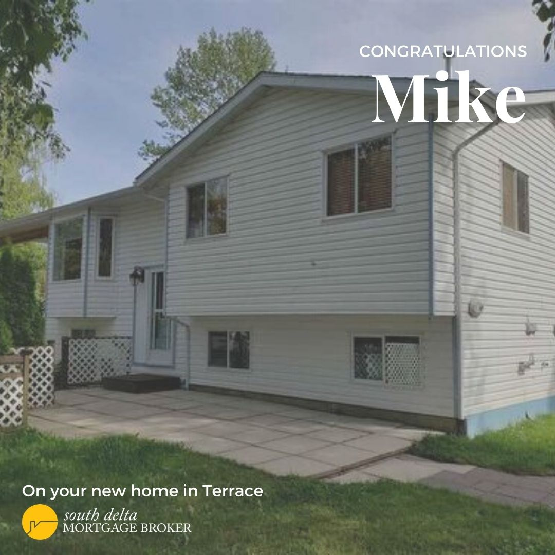 DanPatching's tweet photo. Congratulations Mike! It was such a pleasure helping you purchase your new home in #Terrace. It's great going through the mortgage process and making a new friend in the process. I look forward to that pint new time you're in #Van https://t.co/ipNtD3ejJl