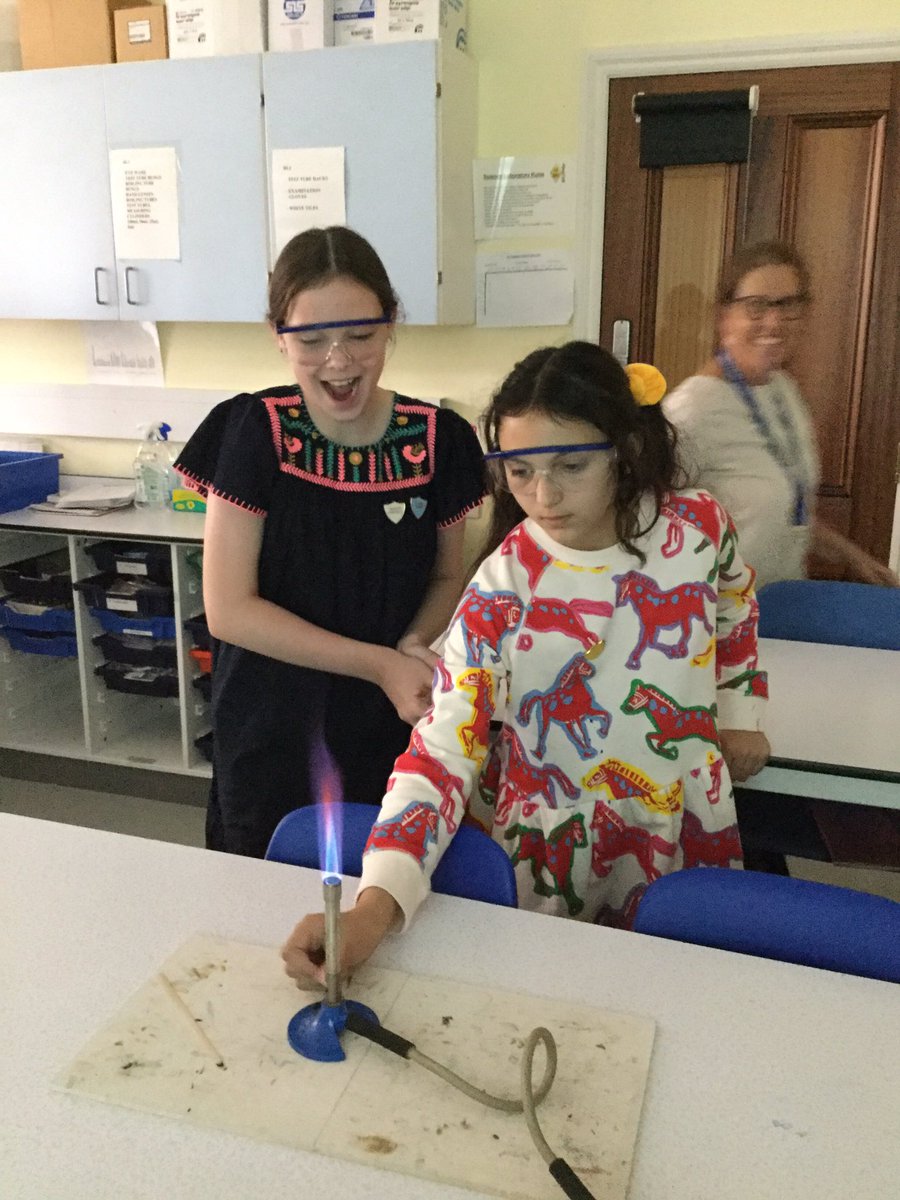 QG_Juniors's tweet photo. Exciting times in III Form this afternoon in their science lesson, lighting Bunsen burners and investigating the different flames. 🔥 @QG_Science #PrimarySTEM https://t.co/B3oGyjn1o3