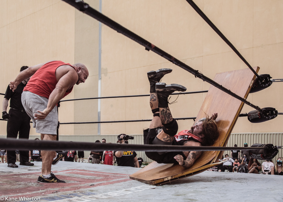 Kane_B13's tweet photo. From @GCWrestling_ #GCWTOS5, @EddyOnly8 issues an open challenge, and @DirtyDickinson answers. #tournamentofsurvival #gcw https://t.co/0SDX9qsryM