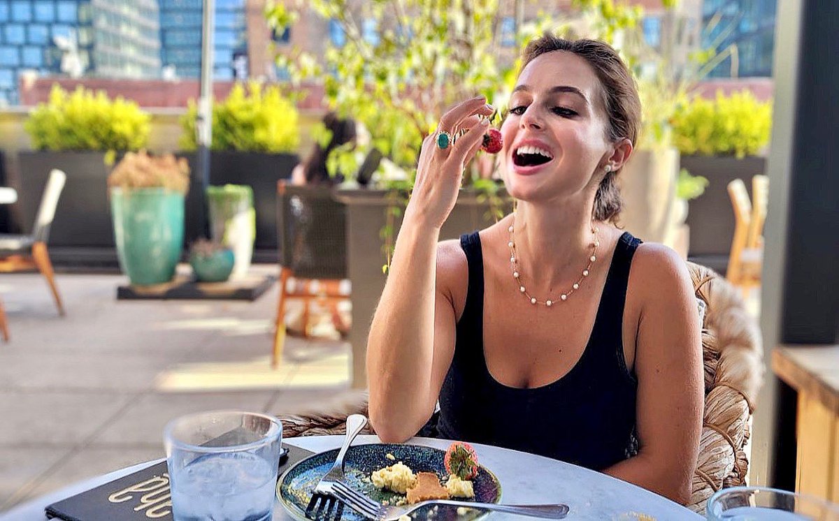 𝖤𝗇𝗃𝗈𝗒𝗂𝗇𝗀 𝗍𝗁𝖾 𝗅𝖺𝗌𝗍 𝖿𝖾𝗐 𝗆𝗈𝗆𝖾𝗇𝗍𝗌 𝗈𝖿 𝖲𝗎𝗆𝗆𝖾𝗋 𝗐𝗁𝗂𝗅𝖾 𝖨 𝗌𝗍𝗂𝗅𝗅 𝖼𝖺𝗇! 𝖡𝖾𝗌𝗂𝖽𝖾𝗌 𝗍𝗁𝖾 𝗀𝗋𝖾𝖺𝗍 𝗈𝗎𝗍𝖽𝗈𝗈𝗋 𝖺𝖼𝗍𝗂𝗏𝗂𝗍𝗂𝖾𝗌, 𝗂𝗍‘𝗌 𝗍𝗁𝖾 𝖨𝖭𝖢𝖱𝖤𝖣𝖨𝖡𝖫𝖤 𝖿𝗋𝗎𝗂𝗍𝗌 + 𝗏𝖾𝗀𝗀𝗂𝖾𝗌 𝖨‘𝗅𝗅 𝗆𝗂𝗌𝗌 𝗆𝗈𝗌𝗍.