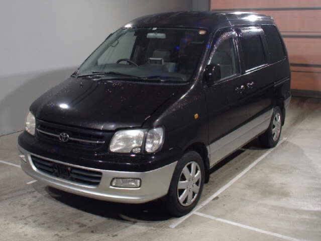 desh_ug's tweet photo. Dj mercys car has been storen around Kamwokya UAQ 367V black Noah  share the information please https://t.co/kEshhjisd0