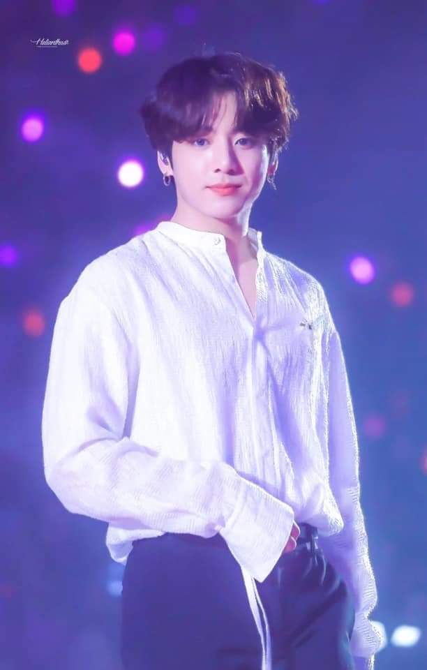 TuAnh_05's tweet photo. #HappyBirthdayJungKook🥳
@BTS_twt
Chúc mừng sinh nhật Kookie iu iu nè!🥰
Năm nay Kookie 24 tuổi ròi đó nha!😊
Hãy thật khỏe mạnh, vui vẻ nhé.
전정국 사랑해요...!
💜💜💜💜💜 https://t.co/HUhMx2wItN