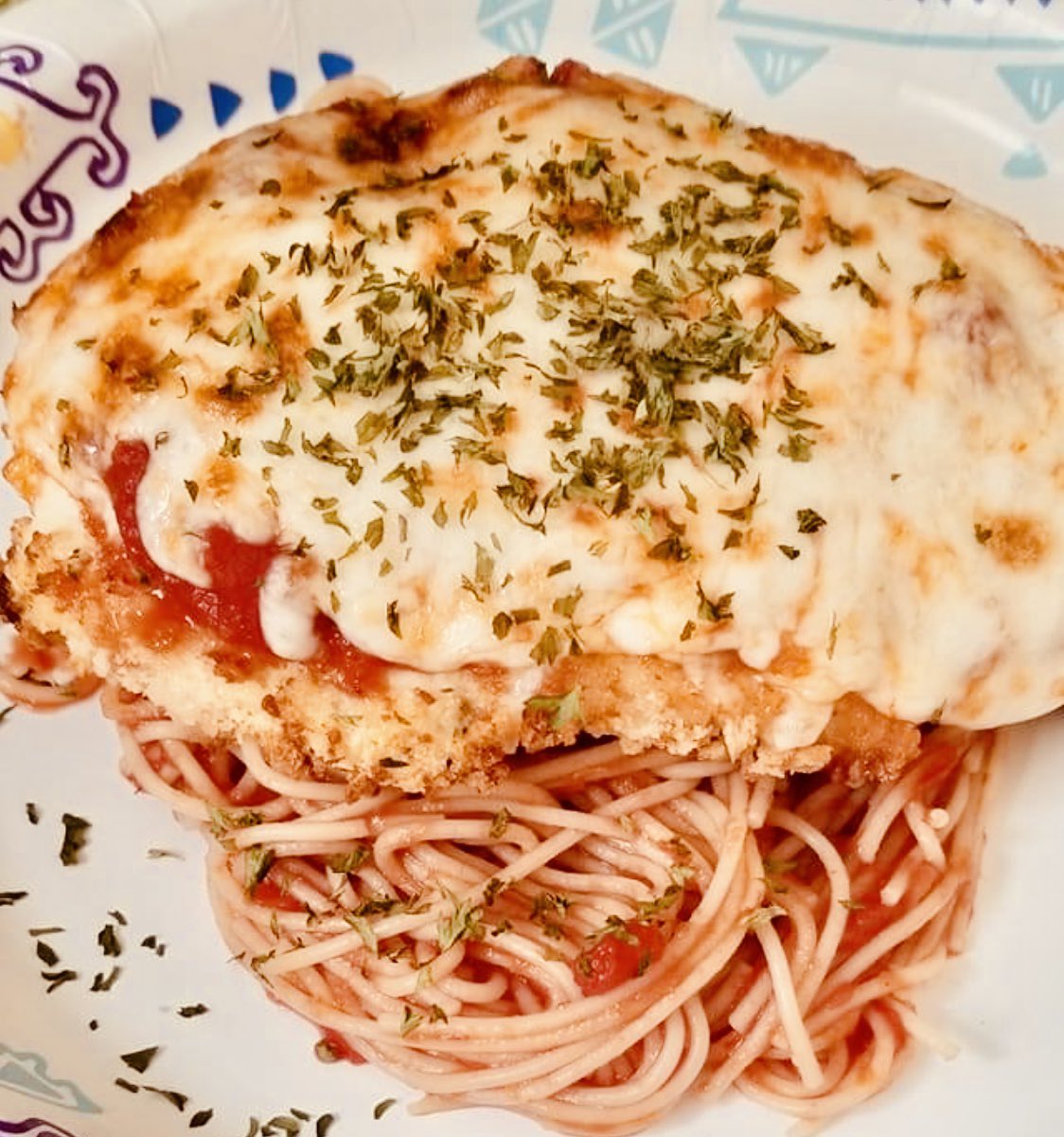 #ChickenParm #Spaghetti #HomeMade #GrandmasRecipe #FreshBasil #OrganicOregano #EatPGH #TrueCooks #ThatsAmore #LunchIsServed 🍗🍝🌿👨‍🍳👌👌