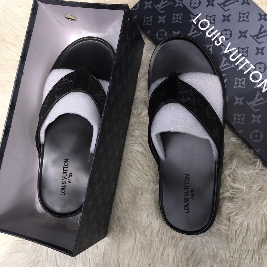 Grab this lovely shoes from  @Damilola52 at very affordable prices that'll not send your account balance to exile you can as well reach her on 08179506670She's waiting ooo
