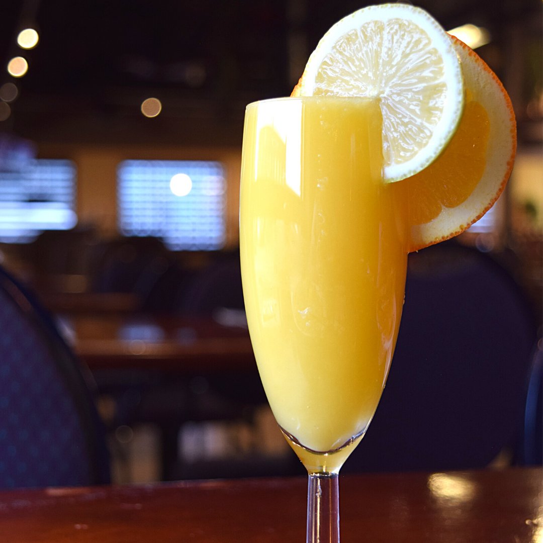 MosFamilyRestaurant tweet media