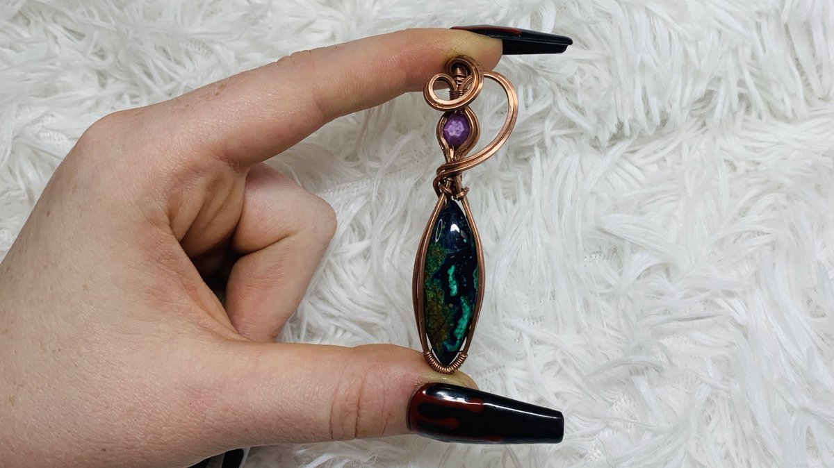 artbyjacstudio's tweet photo. 👻 Spooky Szn Update is LIVE! 👻
                       (Pt 1) 

New:
🎃Cabochons $3+
🎃Crystals $5+
🎃Jewelry $60+ 
🎃Merch $35
... and more!

Shop here: https://t.co/LtdTDJMfVl

⬇️Comment below what YOU got!⬇️ https://t.co/abk26YlVYK