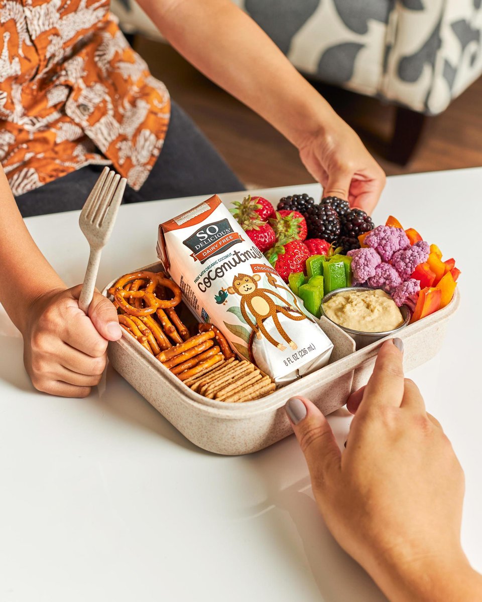 No matter where they’re headed for the day, pre-packing your kids’ lunch is a great way to keep them on schedule.