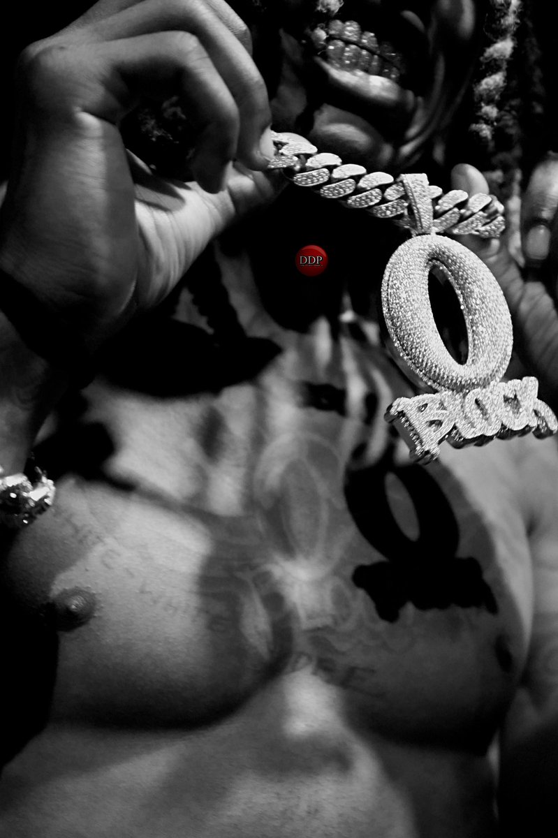 KingVonFrmdaWic's tweet photo. The Album almost Done 🦍🔥🔥🔥.... https://t.co/0jRZMk7aXt