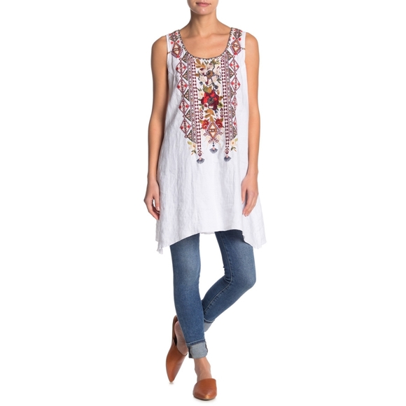Kiby's tweet photo. So good I had to share! Check out all the items I'm loving on @Poshmarkapp from @Jane22749 #poshmark #fashion #style #shopmycloset #somethingspecial #madeintheusa #johnnywas: https://t.co/BzQhNmjsaW https://t.co/PPoZ4DoBMv