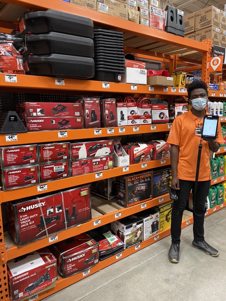 sofiadiaaz97's tweet photo. What a great Friday! Hammers everywhere 😎🔨🔨🔨 #HD205 #1RegionSFL @XiomaraAponte15 @ShainaBoggan @KPepkowski @Ernesto68455727 @jalopez35 https://t.co/06CoOerrWN