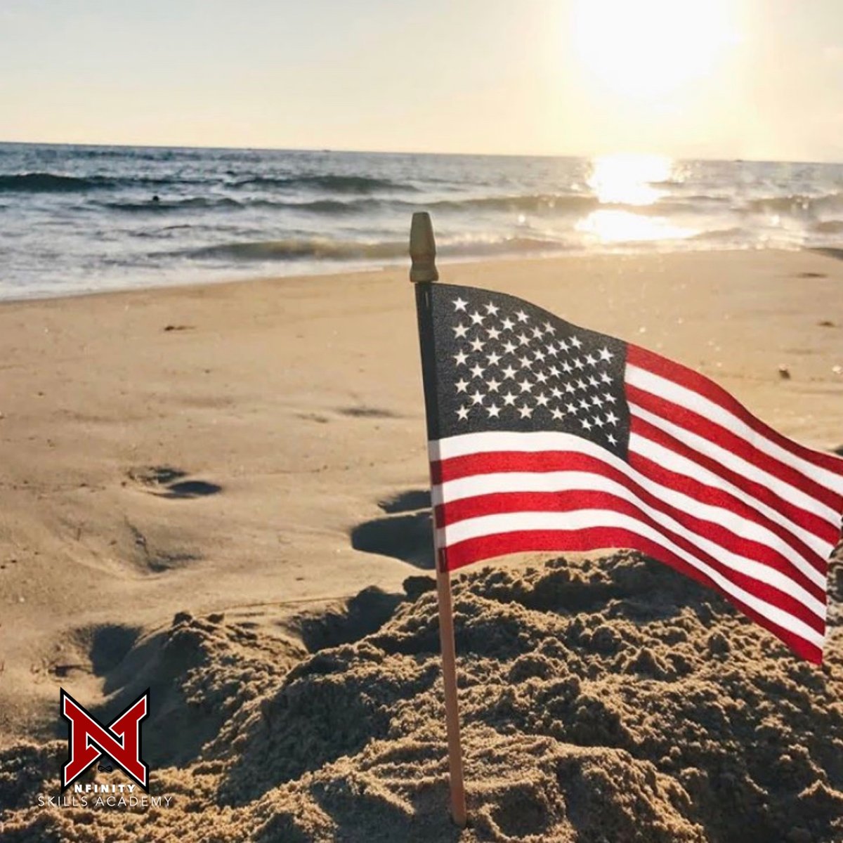 nfinityskills's tweet photo. Never Forget....  #september11 #neverforget https://t.co/XyRtLwfkSg