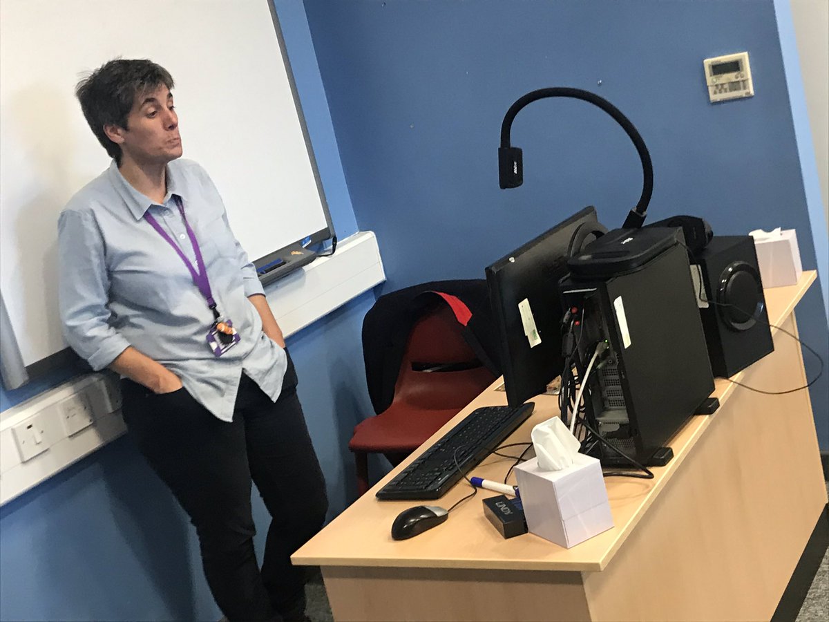 OutwoodNormanby's tweet image. It’s our final Live Lesson of the day for Y8 during their self-isolation. Thank you so much to Mrs Jackson, Head of English delivering. Mr Williams and Miss Sanderson in support with reading out brilliant responses, troubleshooting and tracking engagement. #SteepLearningCurve