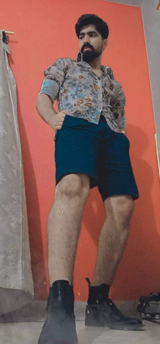sakofficials's tweet photo. Hello !
#hellofriday 
#11september 
#Karachi 
#sakofficials 
#saimalikhan 
#pakimodel 
#FashionModel https://t.co/OA7I3exsT0