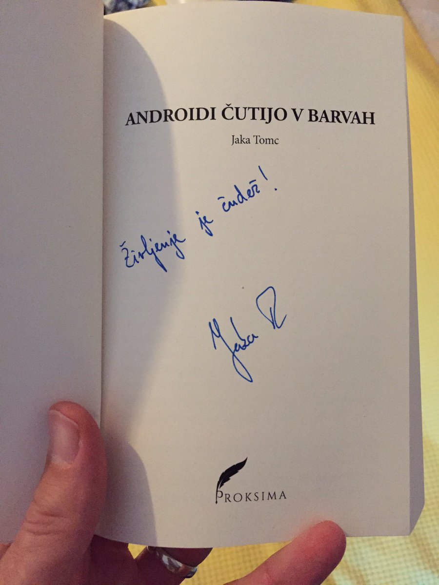 maticslapsak's tweet photo. In ker sem ravno danes dobil fizicen izvod, naj vas spomnim se na tole. https://t.co/KaU2N0qZTM #maticpise #androidi /cc @manicnipoet https://t.co/6UpQ9jFNHa