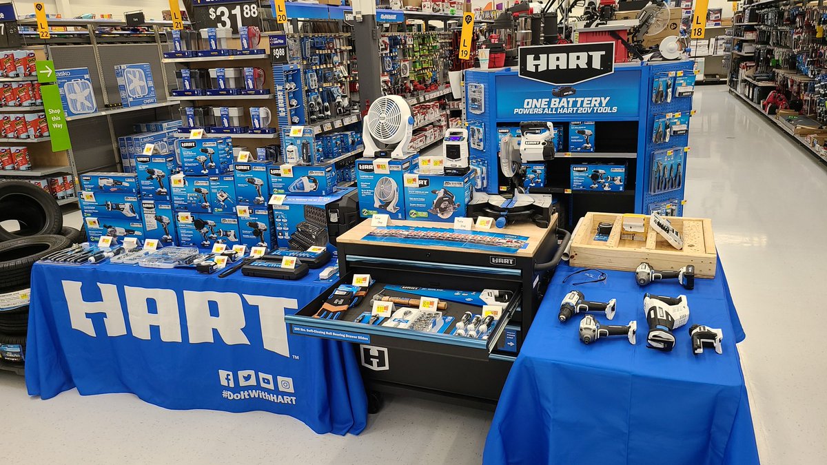 jemarketing1's tweet image. I love #demodays with #HartTools getting to show people the product hands on makes the day so much more energizing! #DoItWithHART