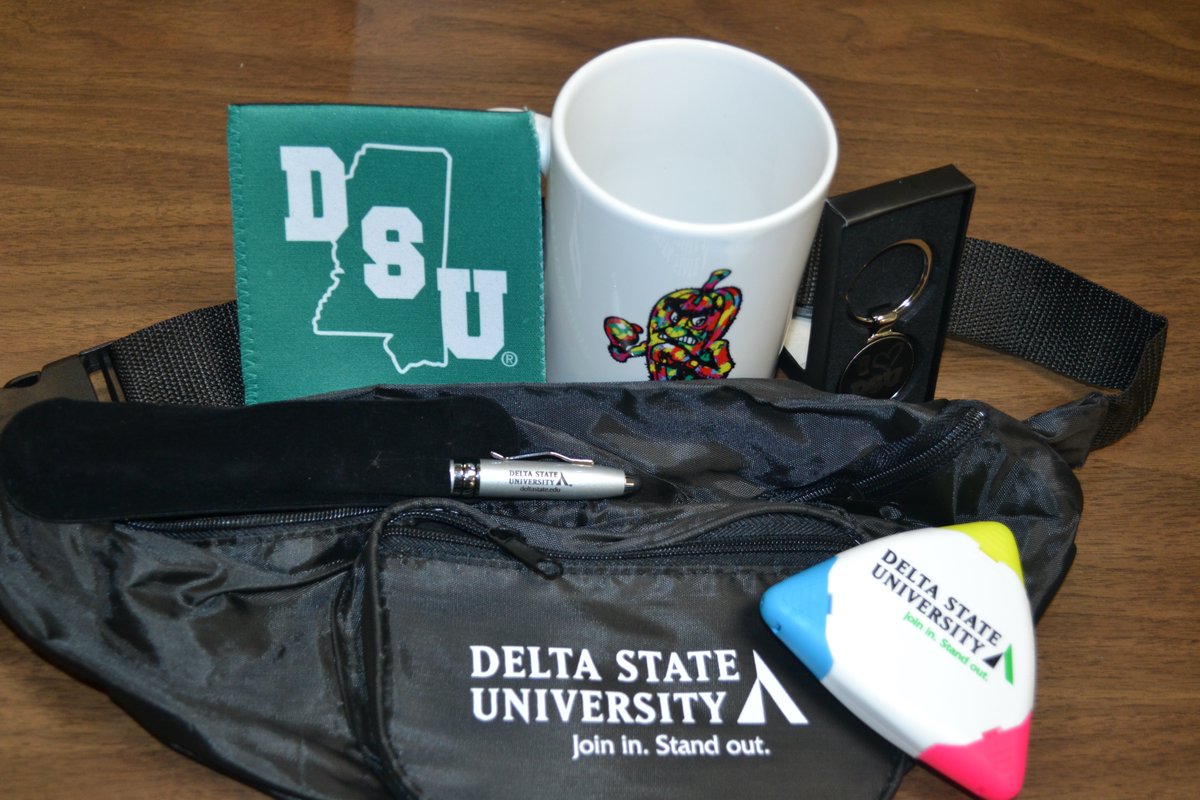 DeltaState's tweet photo. 🚨Thursday Giveaway🚨

We know you want these amazing DSU items!

Here's what you have to do to be one of the 5⃣ winners for this week⬇️
✅Like and RT
✅Comment how many miles your hometown is from Delta State
⚠️Winner must pick up in Cleveland⚠️ https://t.co/205oX8hkya