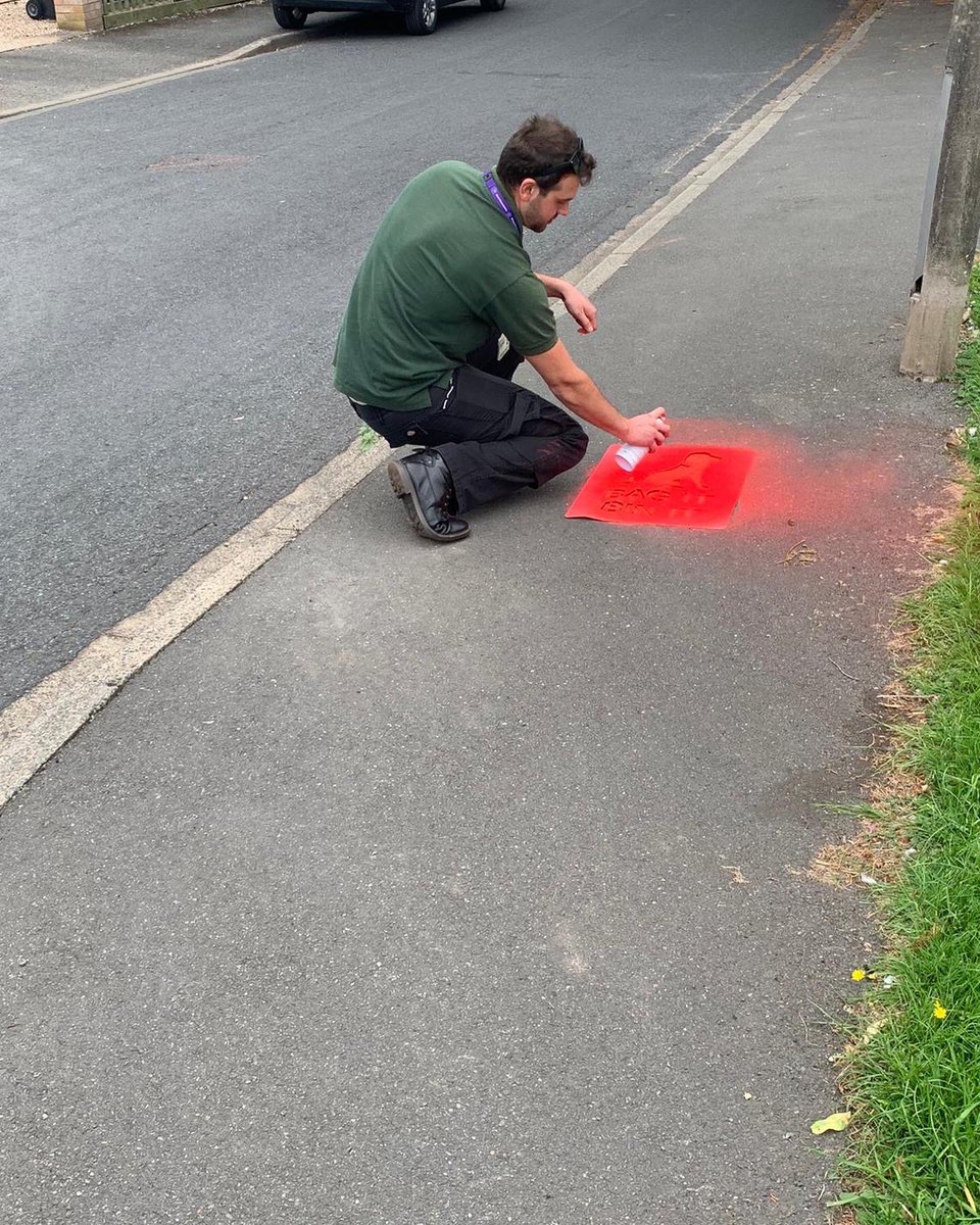 CommunityWorcs's tweet photo. PooWatch Worcester has paid a visit to Barbell Crescent in St Peter’s and Tearne Street in St John’s today. 

We have placed a poo bag dispenser in Barbell crescent so make use of it whilst its there! Bag it! Bin it!

#CeW #Community #CommunityEngagement #TakePride #Worcester https://t.co/AbRiqPVgXa