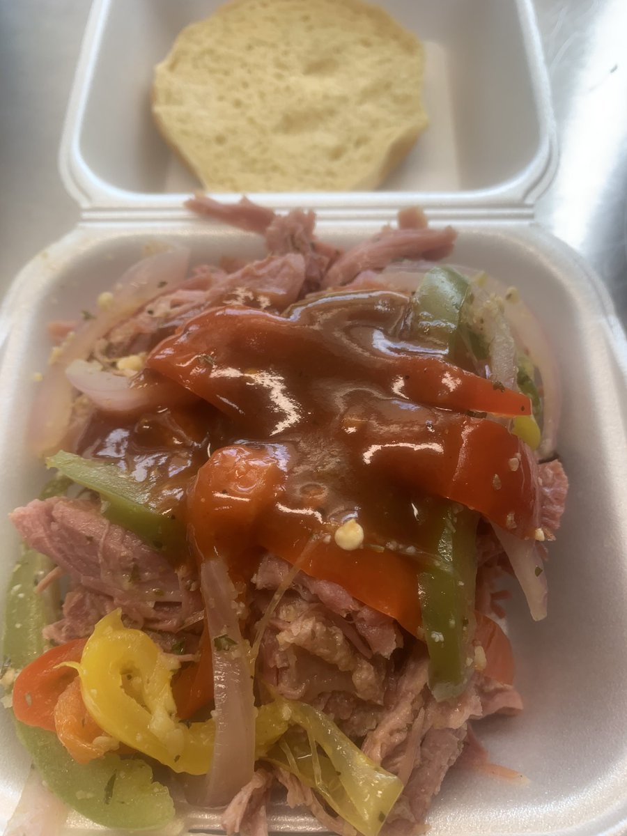 RAndresF's tweet photo. Let’s eat https://t.co/NmDp0nyza3
