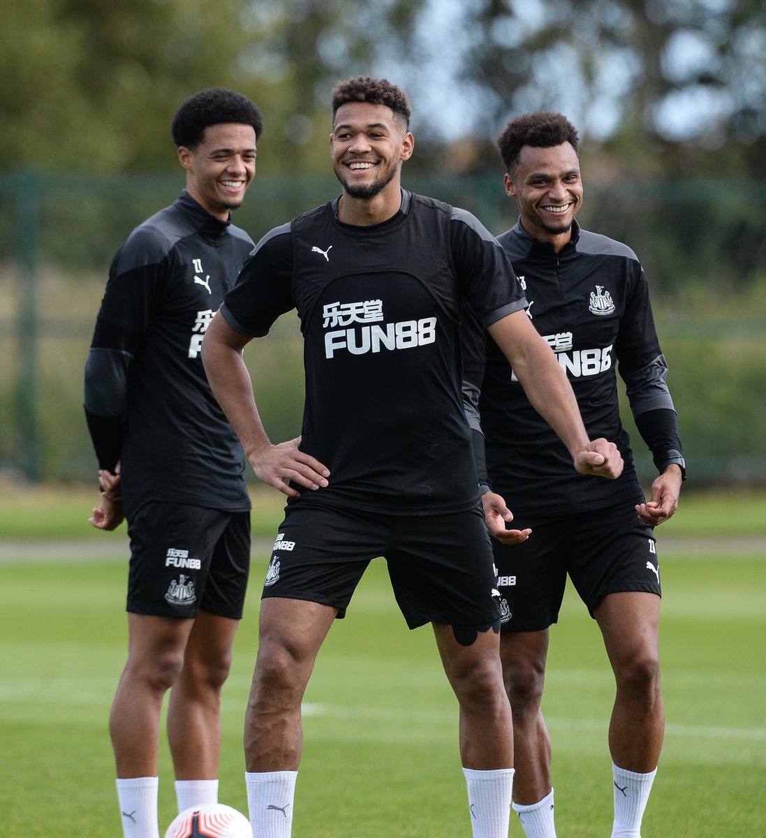 NUFC's tweet photo. 😁😁

#NUFC https://t.co/cEvr5GSdnj