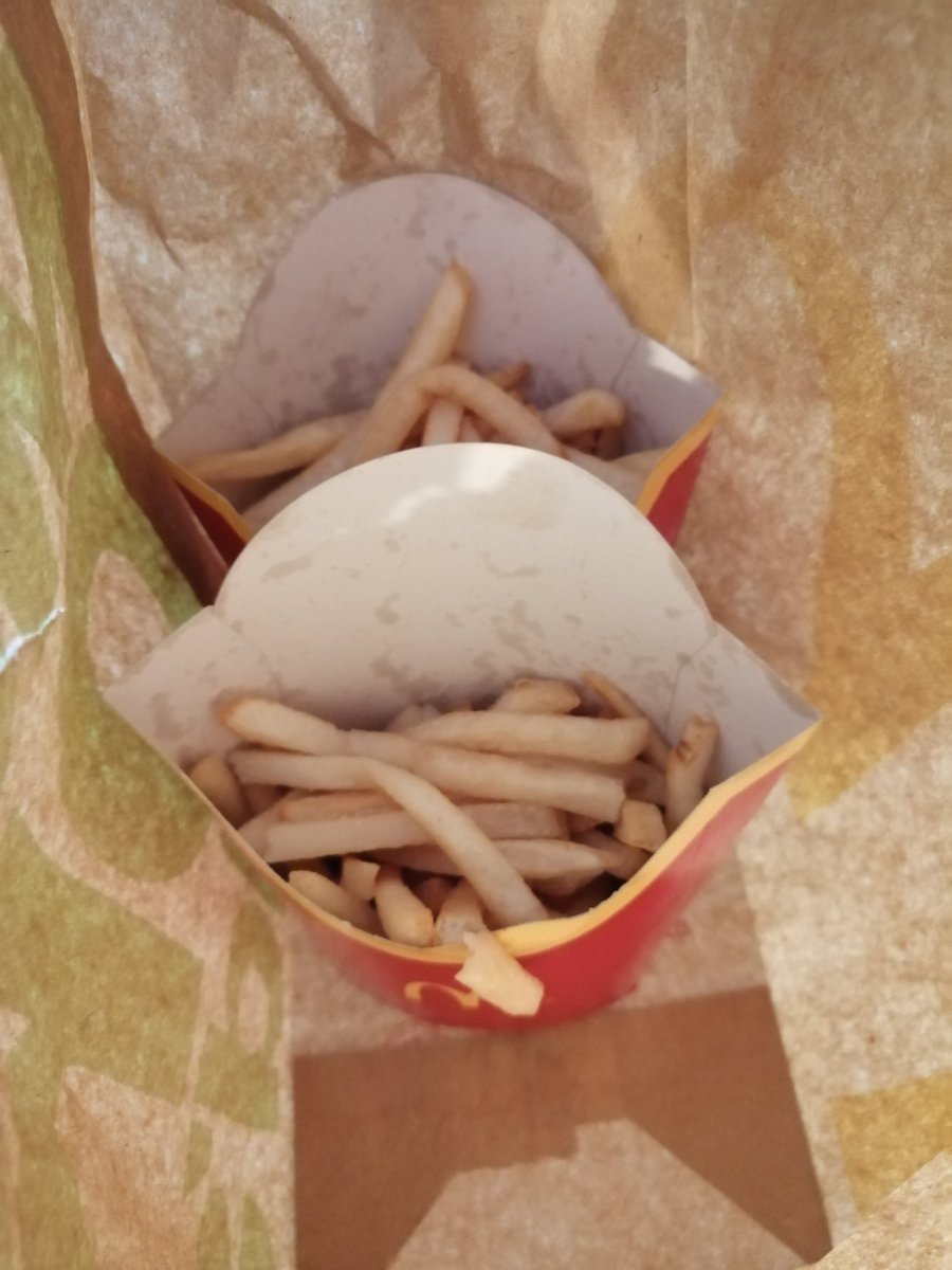 BenStewartITSM's tweet photo. @mcdonalds_G_A I think your Mayflower store lost some of my fries, any chance I could have them back please? https://t.co/UtswMiWf1a