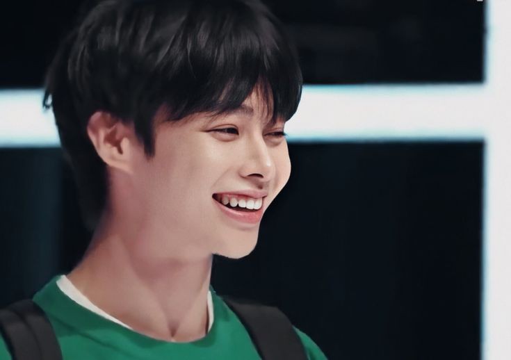 ttg_sammy's tweet photo. ¡Continúemos juntos por HanBin! Hannies juntos para mantener la hermosa y brillante sonrisa de nuestro ángel. ¡Te amamos Hanbin! 
🤗❤❤✨
#HANBIN_ILAND_FIGHTING  #HANBIN #HanniesWillWaitForHanbin #HanniesLoveHubi https://t.co/5amOMebeRJ