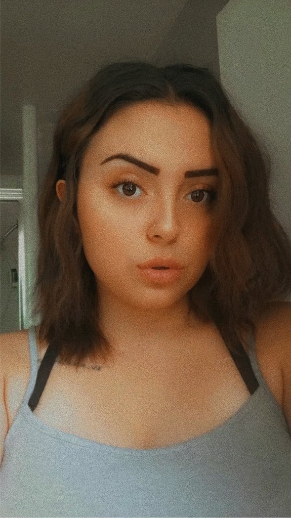 uh, look at you thinking you couldn't live without 'em now look at you living
(Aye, look at you living)
look at you doing way better and all outta ya feelings (fuck him)
yo' edges came back and yo' ass is getting a lil' bigger (it's getting bigger)
girl, fuck that lil' nigga