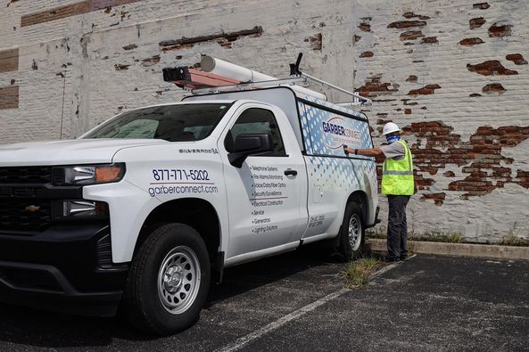 garberelectric's tweet photo. Happy #FleetFriday!
The Garber team is always here to serve you.
Have a safe and wonderful weekend!
.
.
.
#Friday #Fleet #Weekend #Teamwork #GarberTeam #Safety #ElectricalContractor #LowVoltage #Service #Construction #DaytonOhio #ColumbusOhio #Growth https://t.co/aUz4a9pJui