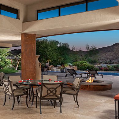 Palm Desert home perfectly blends casual indoor/outdoor living   🌄🏌️‍♀️🌴  See more of this  exquisite estate at:
bit.ly/3bJ2tsu

#LuxuryListings #BIGHORNLifestyle #SoCalRealEstate #luxurygolfclub