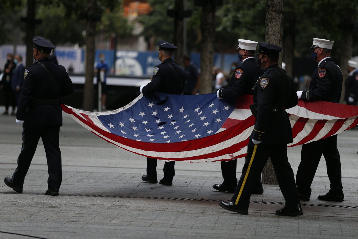 MikeBloomberg's tweet photo. We will never forget. #Honor911 https://t.co/JSYiXlFWmp
