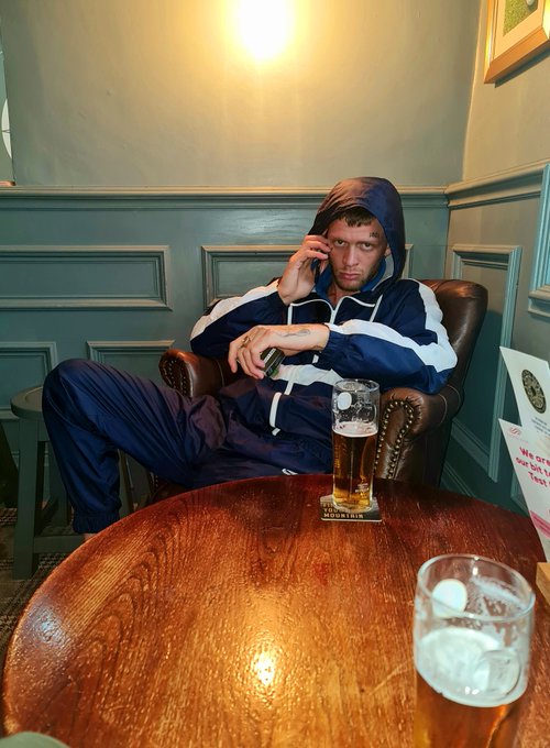 1 pic. Whos cumming Suckin my Dick in the pub toilets!???

#chav #scally #lad #FridayVibes #sesh #scally