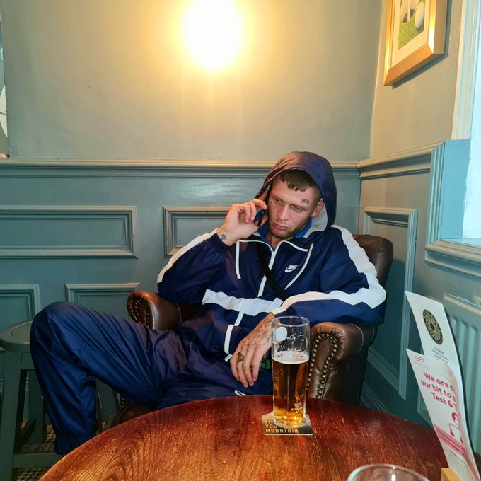 3 pic. Whos cumming Suckin my Dick in the pub toilets!???

#chav #scally #lad #FridayVibes #sesh #scally