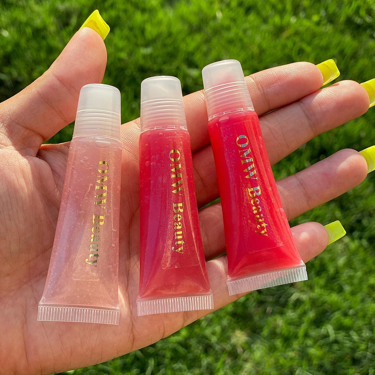 OriannaWilliams's tweet photo. @KimKardashian It costs $0 to rt a small, black owned business! OMW Beauty is a luxury cosmetics company that specializes in handmade lip products @ an affordable price. We are also vegan &amp; cruelty free! Help my dreams become a reality by shopping now! 💋 https://t.co/iiqQ8Zvsfd Tysm! 🙏🏾 https://t.co/w60toL54Th