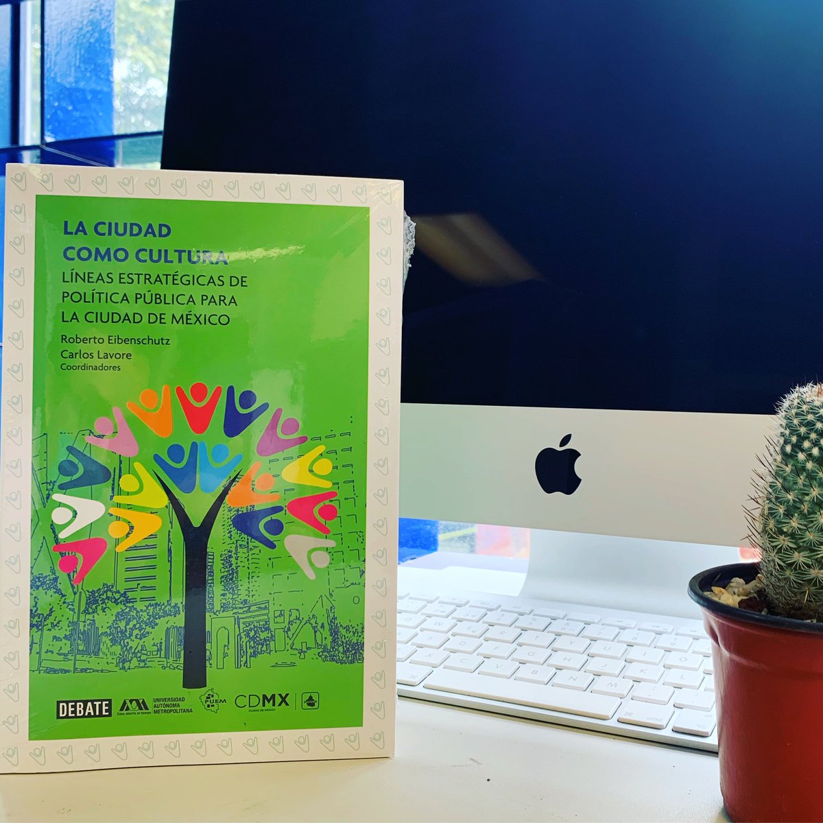 reibenschutz's tweet photo. 🥇 ¿Te gustaría ganar una copia del libro ‘La Ciudad como cultura’? ¡Es muy fácil! 
1. Sigue nuestras redes:

🌐 https://t.co/qkTDs6o7f7
🌐 https://t.co/5Lkviwnx5m
🌐 https://t.co/ljpvA0CPsb
🌐 https://t.co/skyMcvzAxR

2. Comparte la publicación. 
3. Sorteo 23 de Septiembre. https://t.co/nYQM9cvovF