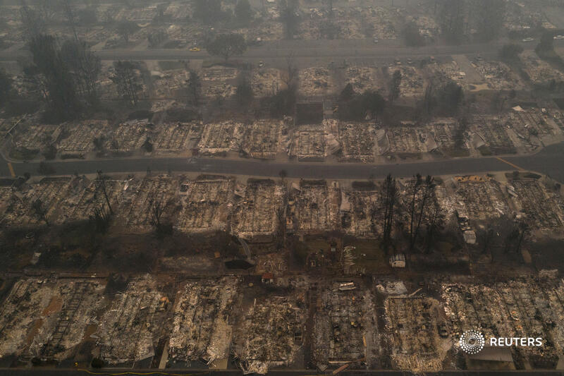 Around half a million people in Oregon evacuated as dozens of extreme, wind-driven wildfires scorched U.S. West Coast states, destroying thousands of homes and killing at least 16 people  https://reut.rs/2Fp953Z&nbsp; 1/3