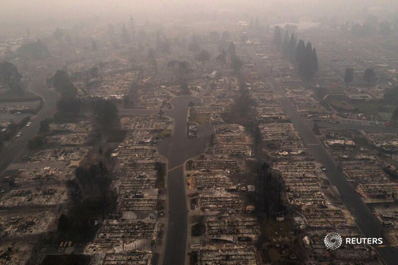 Around half a million people in Oregon evacuated as dozens of extreme, wind-driven wildfires scorched U.S. West Coast states, destroying thousands of homes and killing at least 16 people  https://reut.rs/2Fp953Z  1/3