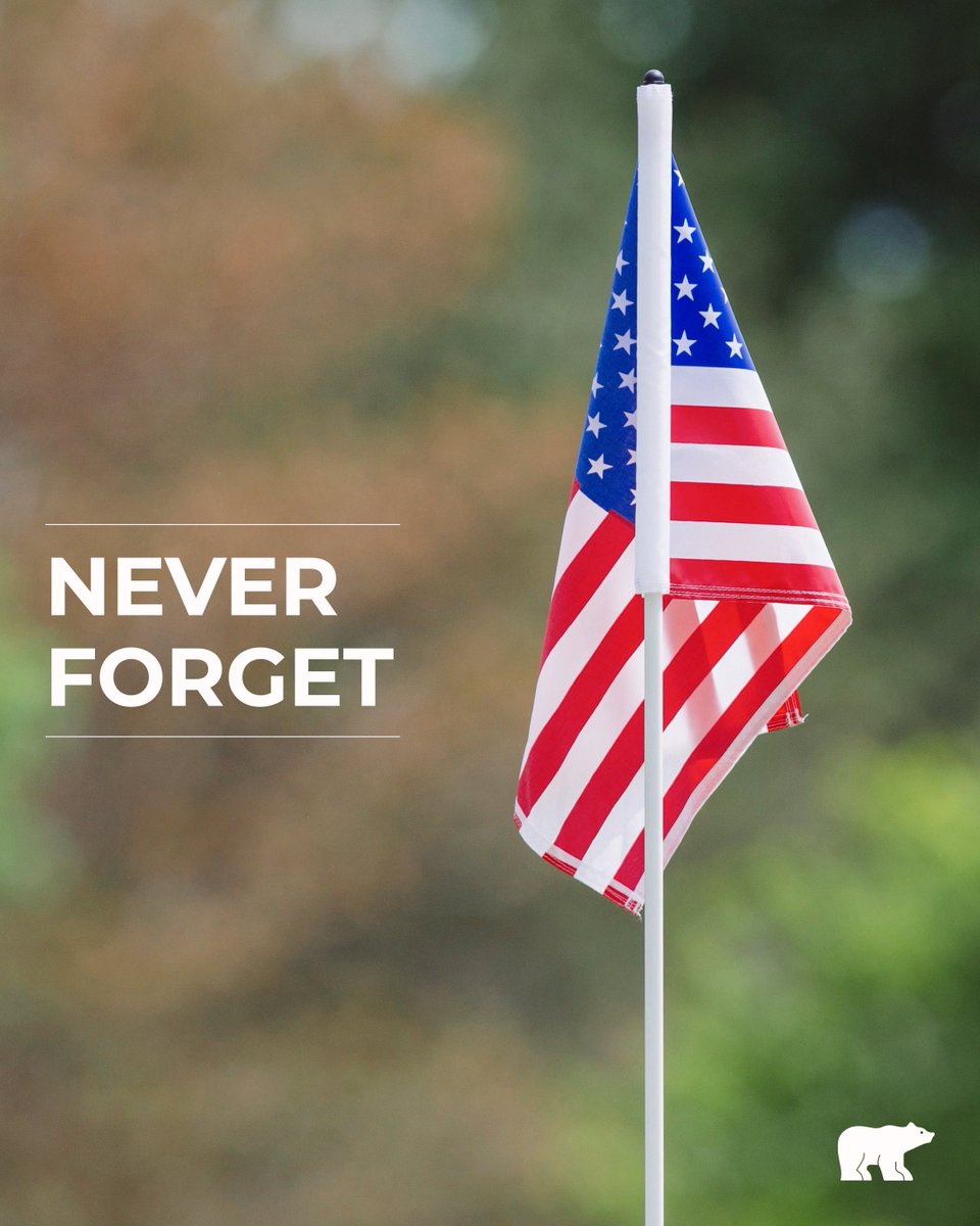 jacknicklaus's tweet photo. Keep in your memory and in your heart those who died, those who served, and those who continue to sacrifice for our freedom. https://t.co/zW2oPXZvPD