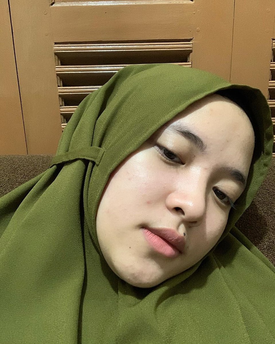 Hijab wearing women 2022. Jilbab hyper. Crot hijab. Jilbab. Hijab cantik.