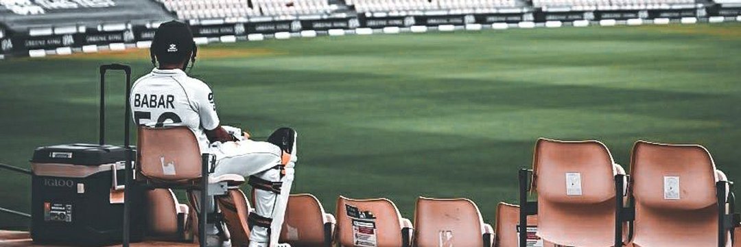 thewhippinboy's tweet photo. At first I thought I'm looking at an ordinary player, but then I realized I'm watching at one of the best players of my era if not the best!
A truly golden player and already a legend for me. His class is the best class I have ever seen. 😍😍
#Golden4yearsofBabar https://t.co/C7EaJ4KmeG